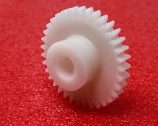 Nylon Spur Gear (1M-35T-8-35)