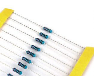 220 Ohm 0.25W Metal Film Resistor