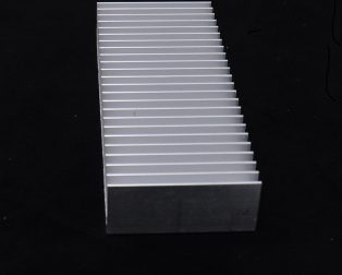 Aluminium Heat Sink for LED Amplifier Chip IC (150 x 60 x 25)