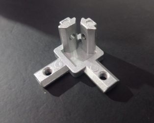 EasyMech 2020 Series 3-Way End Corner Bracket Connector With 4 Grub